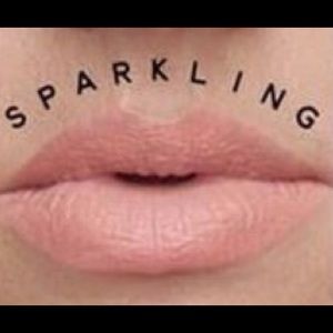 Splash Liquid Lipstick- Sparkling ( peach nude)